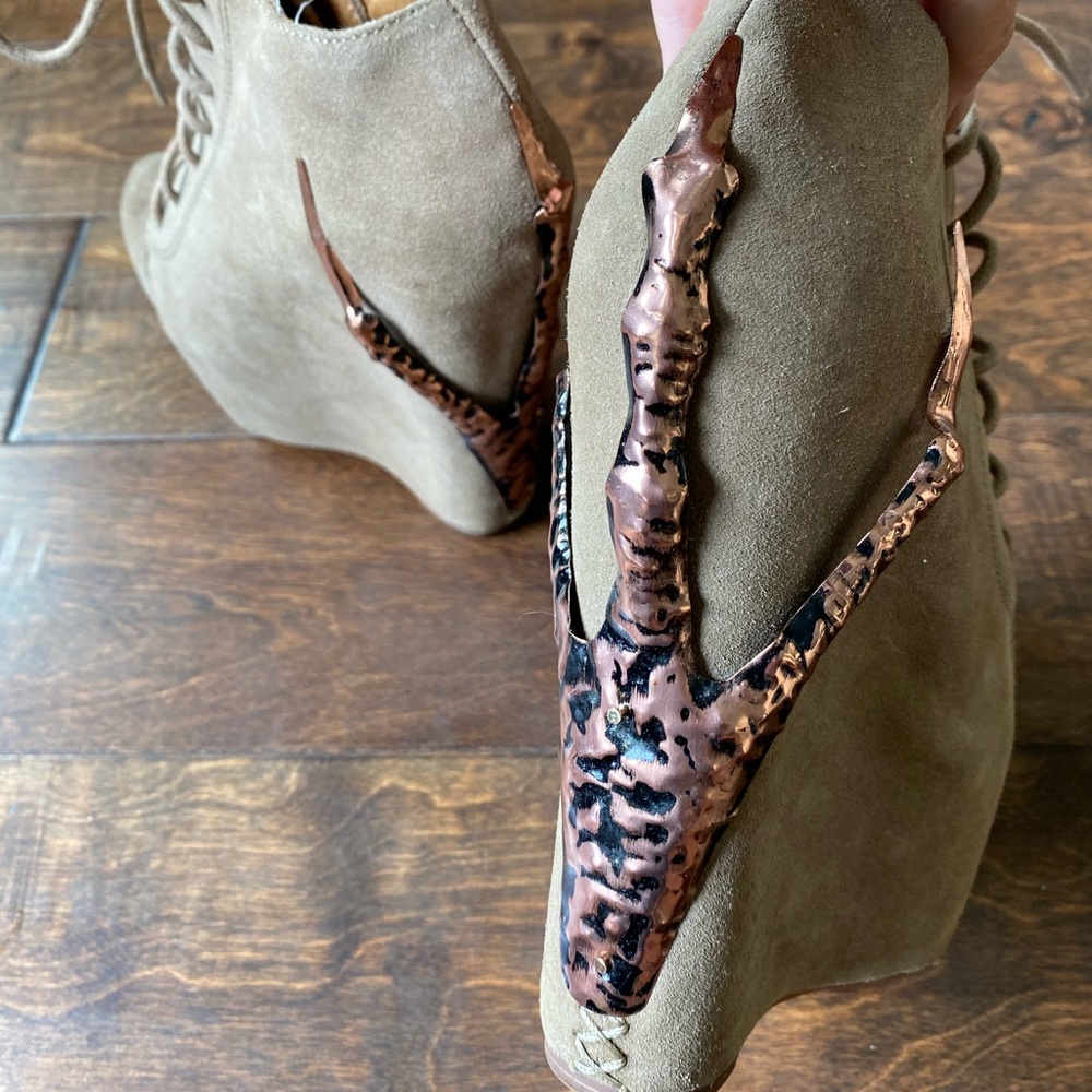 Jeffery Campbell Rayvin Claw wedge